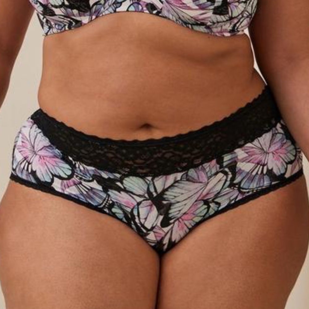 Torrid Sexy Hipster Panty! Lace Trim! NWT!